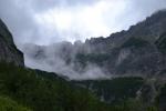 Munţii Dreitorspitze - Piatră, nori, ceață